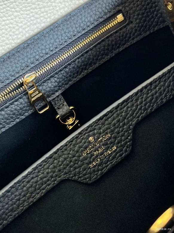 WIS LOUIS BB CAPUCINES VUITTON 0113